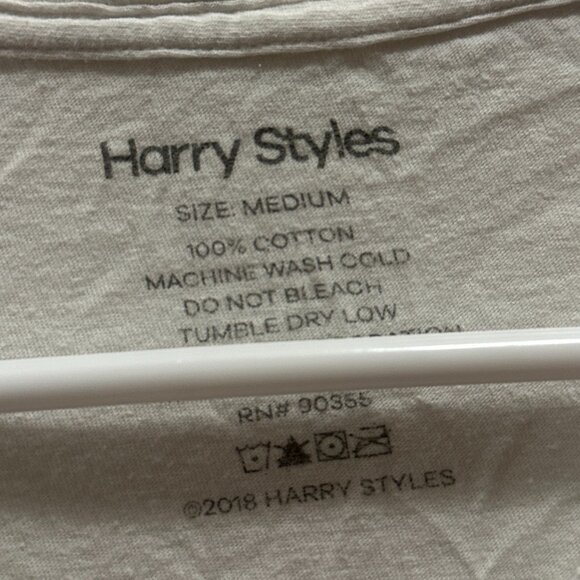 Harry Styles Live on Tour 2018 Los Angeles T-Shirt Size Medium - Picture 3 of 3